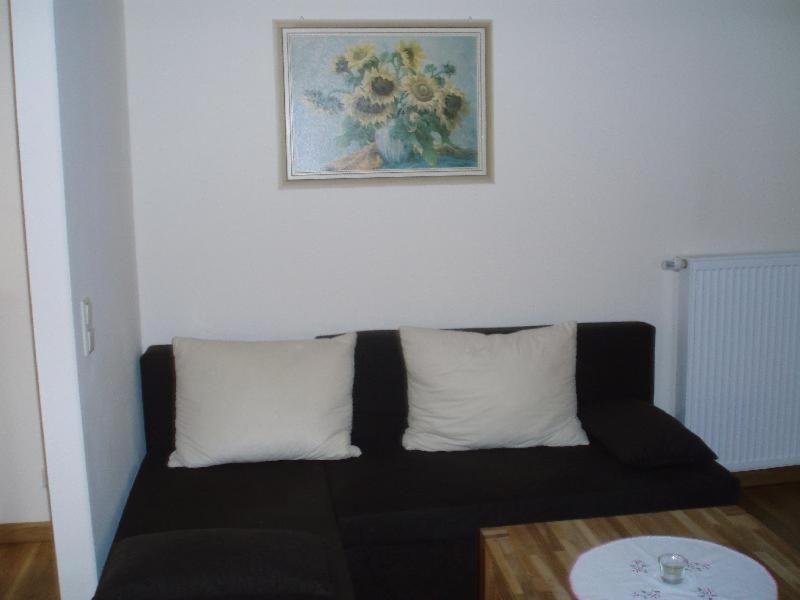 Stadtferienwohnung Teterow Bagian luar foto