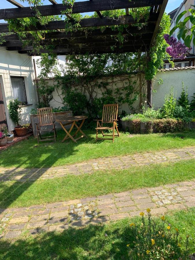 Stadtferienwohnung Teterow Bagian luar foto